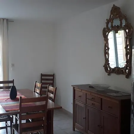 Maison Pour 5 Personnes Centre * Creon
